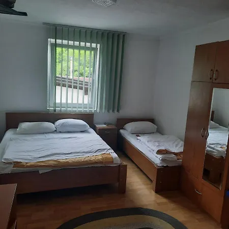 Tetrijeb Мотель Sipovo